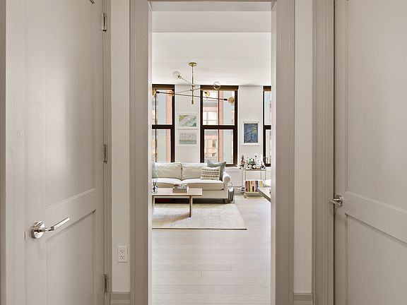 5th image of 76 Schermerhorn St #4F