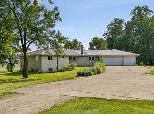 7395 Clemens Rd, Dane, WI 53529
