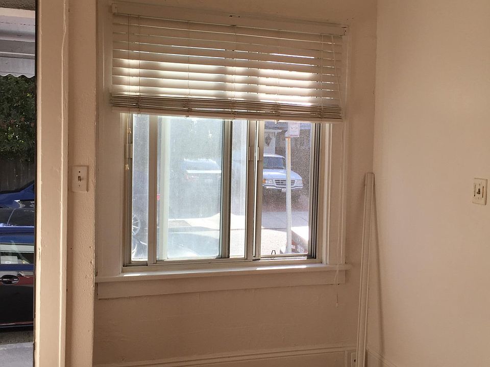 2nd image of 702 Masson Ave