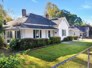 26 W Main St, Ware Shoals, SC 29692