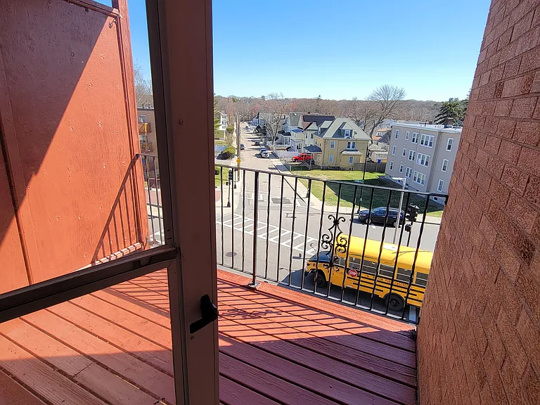 731 River St — Photo 9