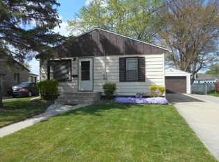 532 Grand Ave, Loves Park, IL 61111