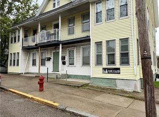 191 Grove St, Woonsocket, RI 02895