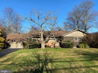 25 Pennington Lawrenceville Rd, Pennington, NJ 08534