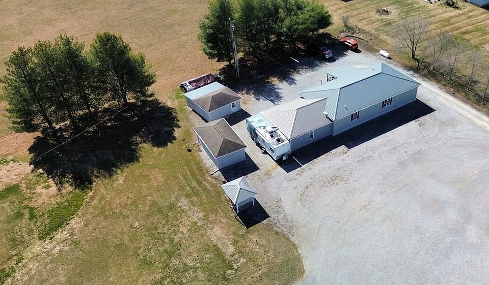 1st image of 139 Beeny Rd