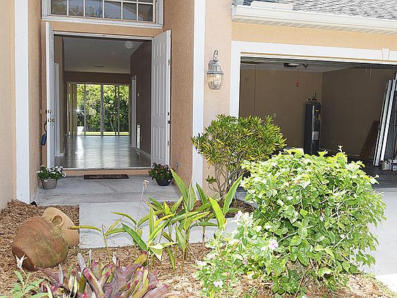 4th image of 2750 NW Windemere Dr