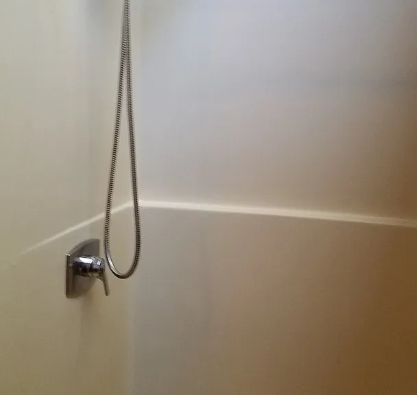 808 Queen Ave — Photo 16
