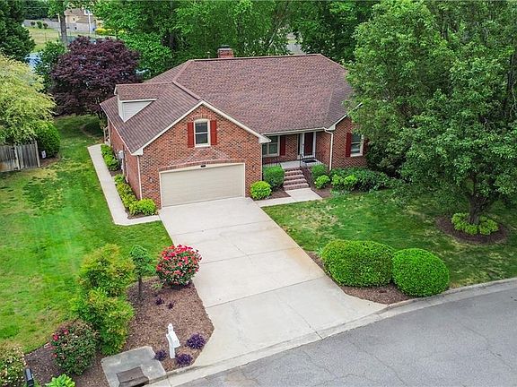4th image of 511 Ashforth Way