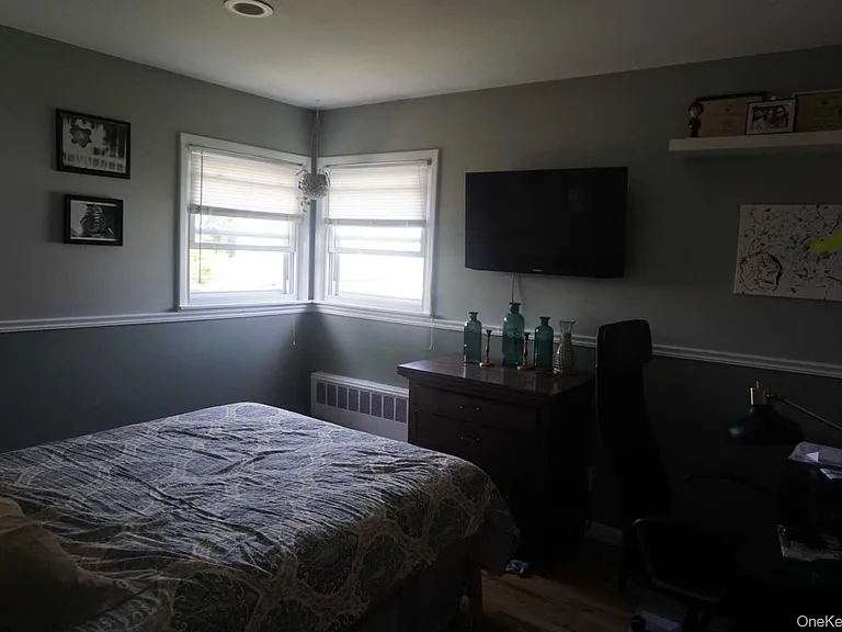 8 Hallock St #1 — Photo 5