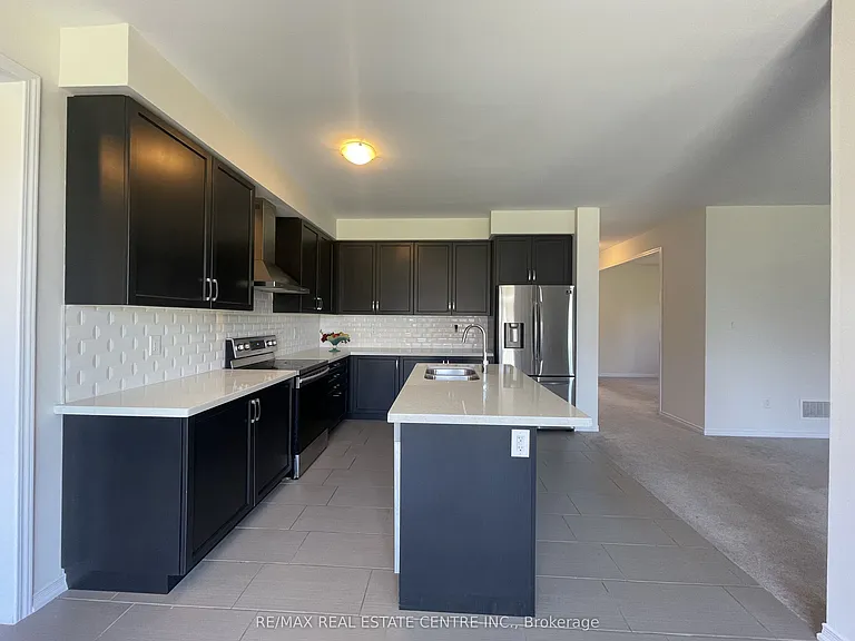 7869 Buckeye Cres — Photo 10