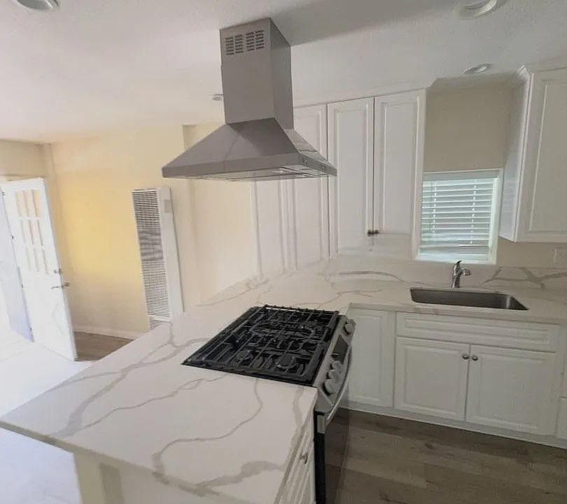 2nd image of 11598 Prosperity Ln #1