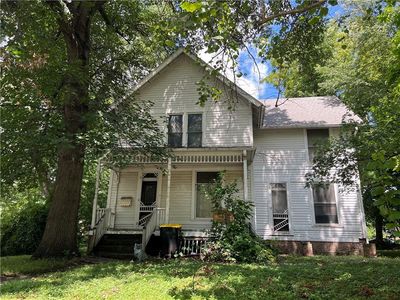 1207 W Chestnut St, Savannah, MO, 64485