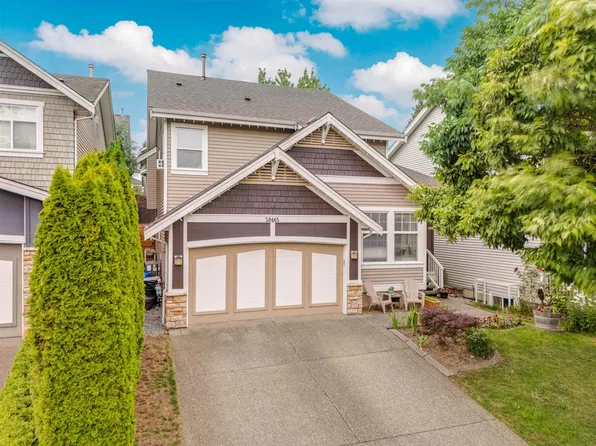 20465 67b Ave, Langley, BC V2Y 3C9