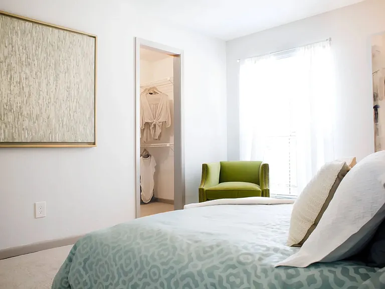 Spacious Bedroom | Trailpoint Apartments at The Woodlands