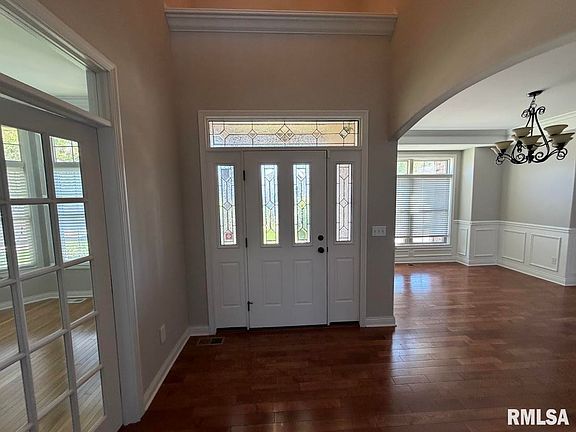 3rd image of 3519 W Oak Creek Ct