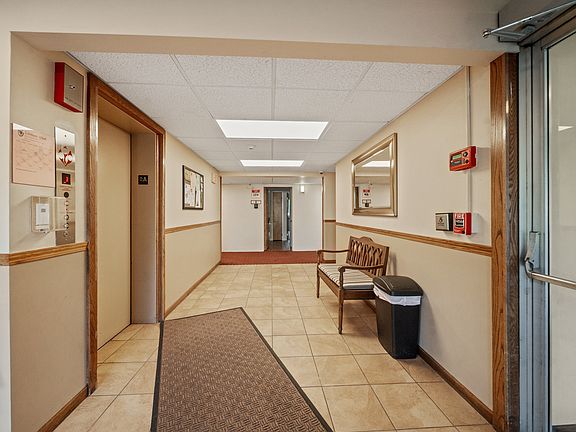 5th image of 5300 Walnut Ave APT 20A