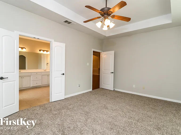 5228 Estrella Ln — Photo 10