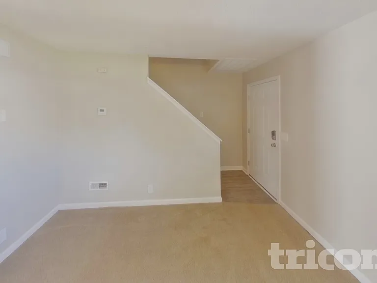 2743 Windwalker Ct — Photo 2