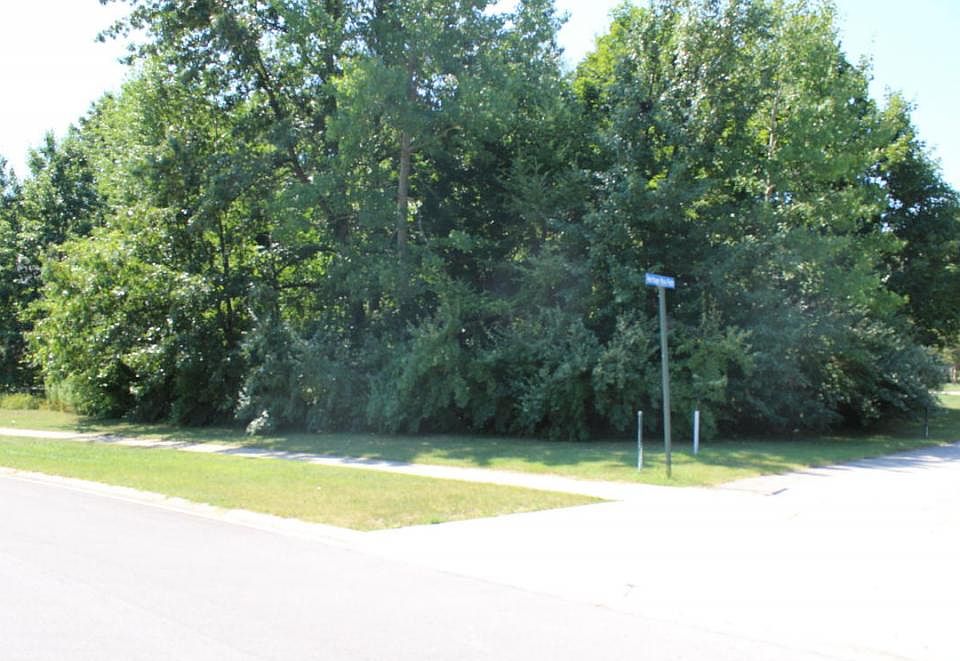 1st image of 2580 Heritage Way