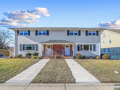 12 Maple Ave, Waldwick, NJ, 07463