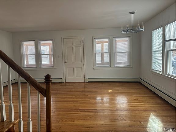 5th image of 6279 Lamphear Rd