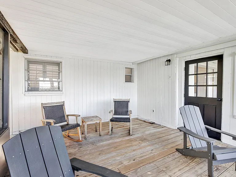 3019 N 57th Dr — Photo 18