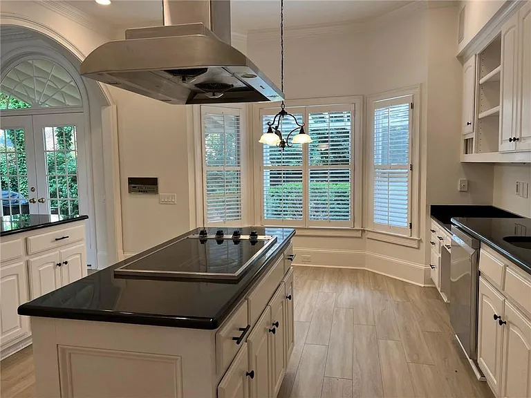 4608 Chattahoochee Xing SE — Photo 24
