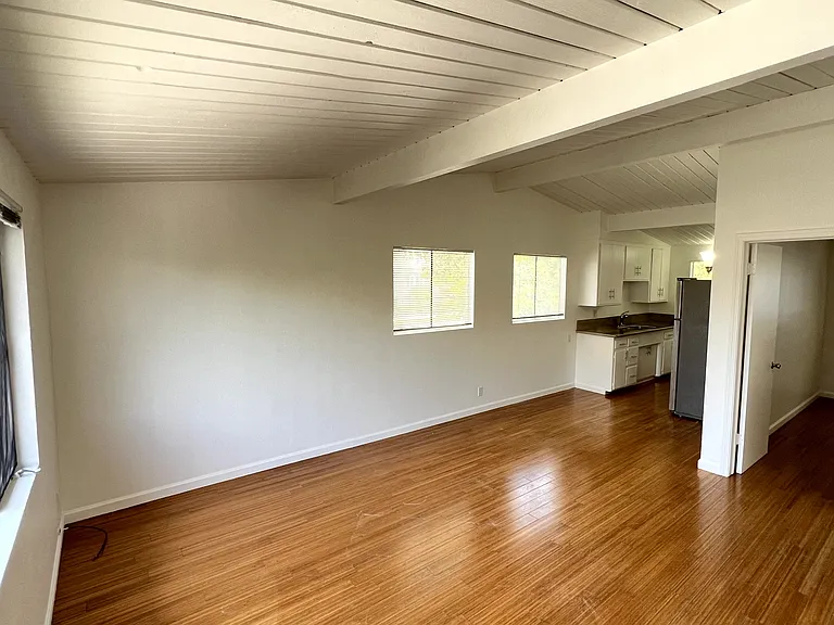 11820 Washington Pl — Photo 3