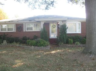 8407 Manson Way, Louisville, KY 40258