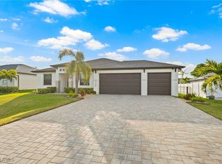 2228 SW 12th Ave, Cape Coral, FL 33991
