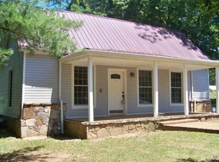 105 Tucker St, Decherd, TN 37324