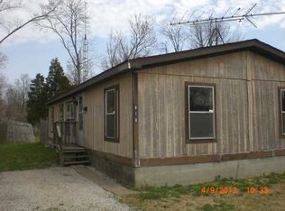 610 E Walnut St, Princeton, IN 47670