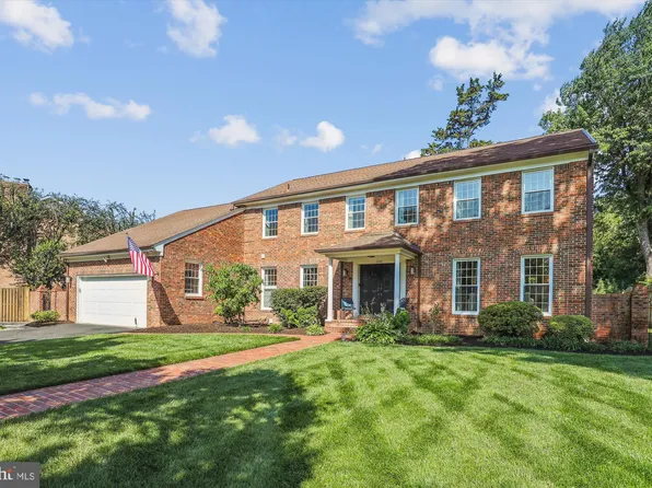 1200 N Gaillard St, Alexandria, VA 22304