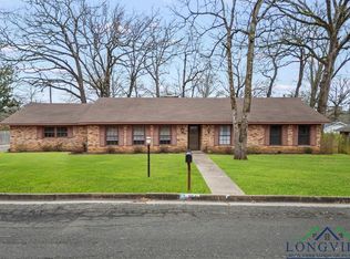 904 Happiness St, Longview, TX 75601