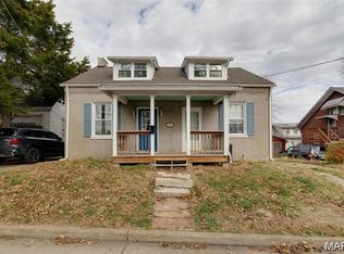 317 E 4th St, Washington, MO 63090