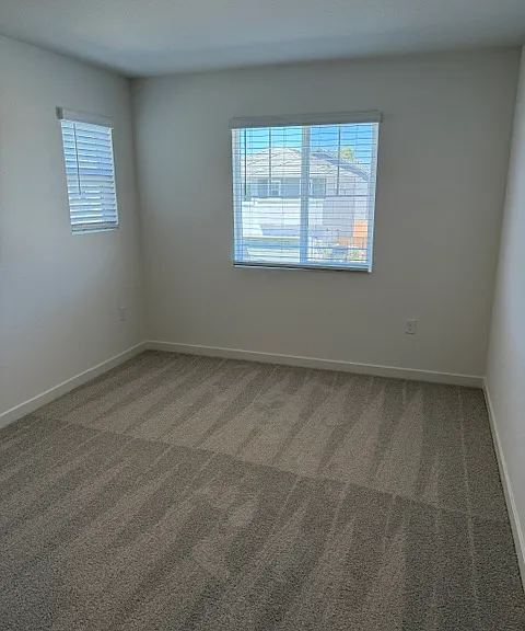 2915 Porcelain St — Photo 15