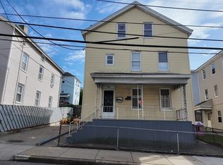 211 William St, Fall River, MA 02721