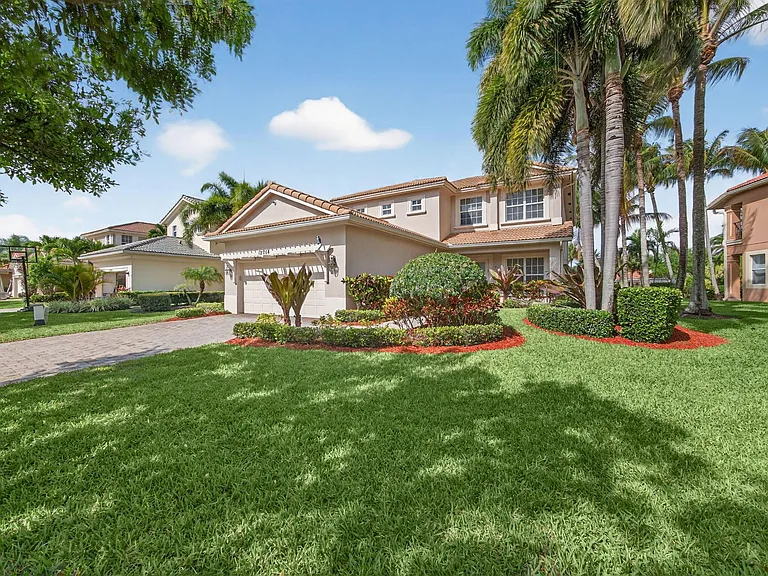 12054 Aviles Circle Palm — Photo 45