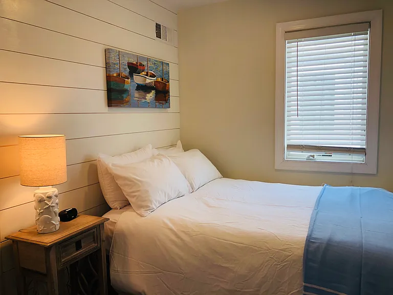 Full bed