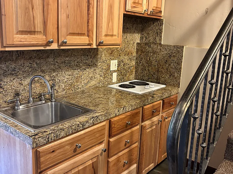 Stone Creek Dr — Photo 2