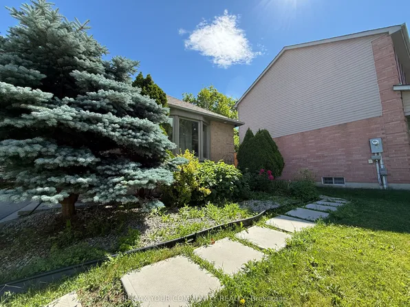 6 Albery Cres, Aurora, ON L4G 5R4