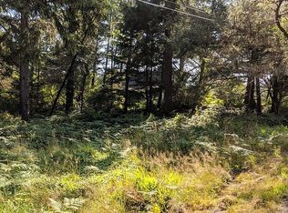 701 D St, Gearhart, OR 97138