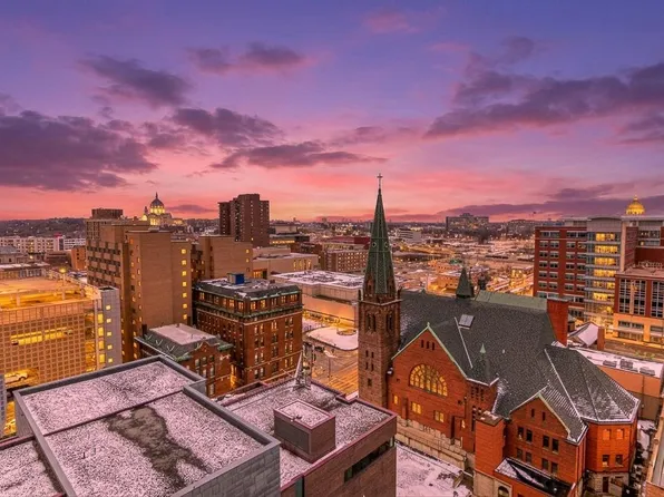 66 9th St E Unit 1910, Saint Paul, MN 55101