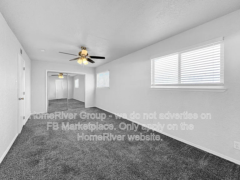 2304 Alamogordo Dr NW — Photo 12