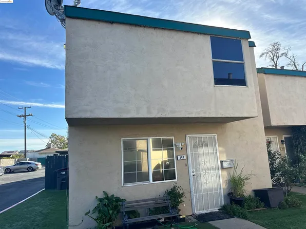 143 E 15th St, Pittsburg, CA 94565