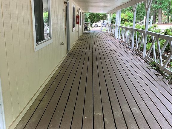 4th image of 4030-4042 Arckelton Dr Unit 4036