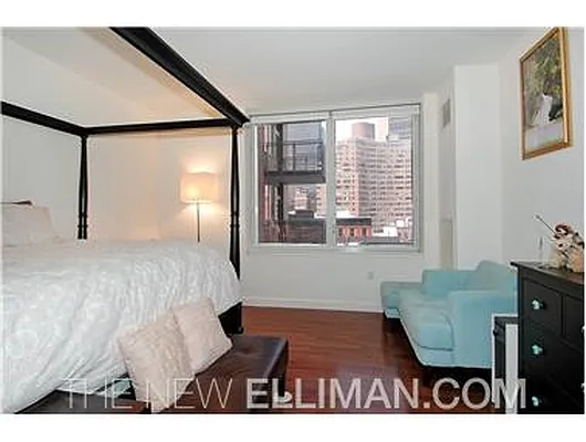 Sold by Douglas Elliman | media 3