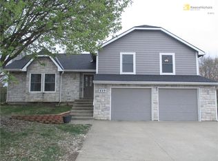 809 Plum Rose Dr, Liberty, MO 64068