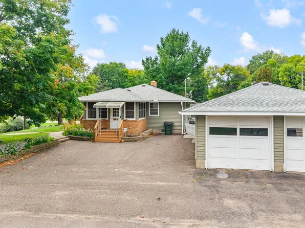 3325 440th St, Harris, MN 55032