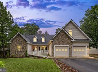 126 Yorktown Blvd, Locust Grove, VA 22508